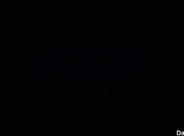 कामुक, लाल अधोवस्त्र में बस्टी गोरा, वैलेंटिना नप्पी ने अपनी पैंटी उतार दी और अपनी चूत के साथ खेलने लगी।